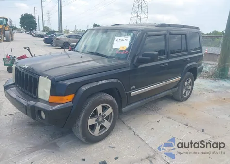 2006 Jeep Commander из США, поврежденный, VIN 1J8HH48K16C280696